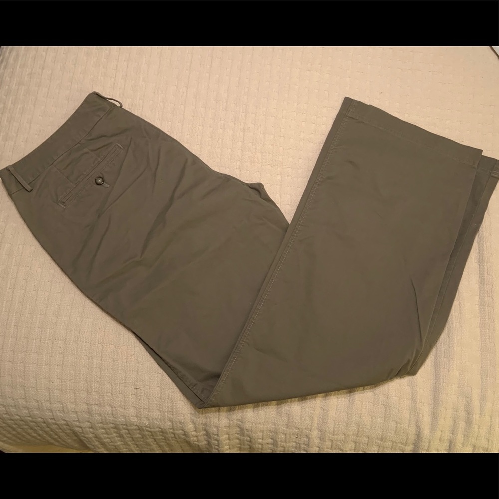 Eddie Bauer Blakley fit pants 14L